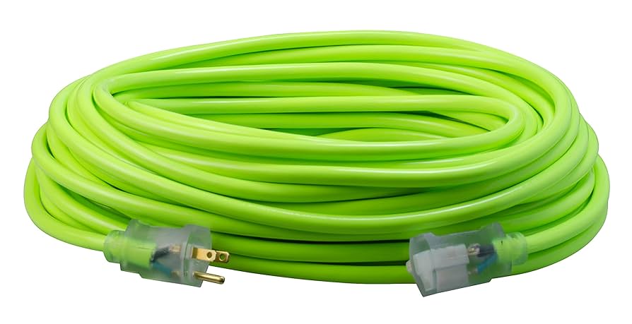 Southwire 02579-0X 100-Foot 12/3 Neon Outdoor Extension Cord